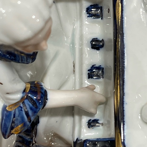 Vintage Porcelain Victorian Lady Playing
Piano Figurine - Picture 6 of 13